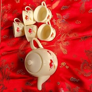 Yulan Tea set